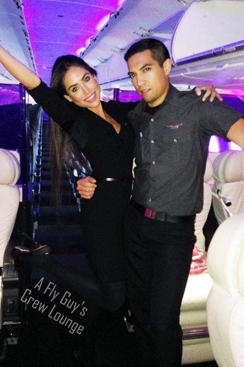35 Hottest Flight Attendant Uniforms Selfies Around The World