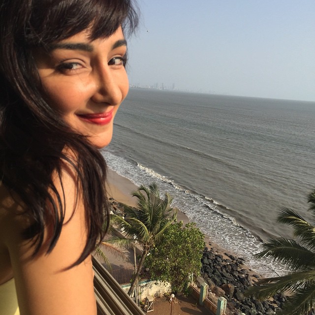 feryna wazheir, feryna wazheir hot, feryna wazheir sexy, feryna wazheir instagram, feryna wazheir photo, feryna wazheir wallpaper, ferena wazeir, feryna wazheir parents, airlift, feryna wazheir rangrasiya, indian actress, bollywood