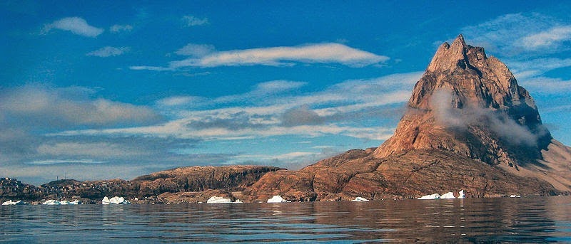 uummannaq island, atlantic ocean, greenland, arctic, greenland facts, amazing, life, culture, tourism