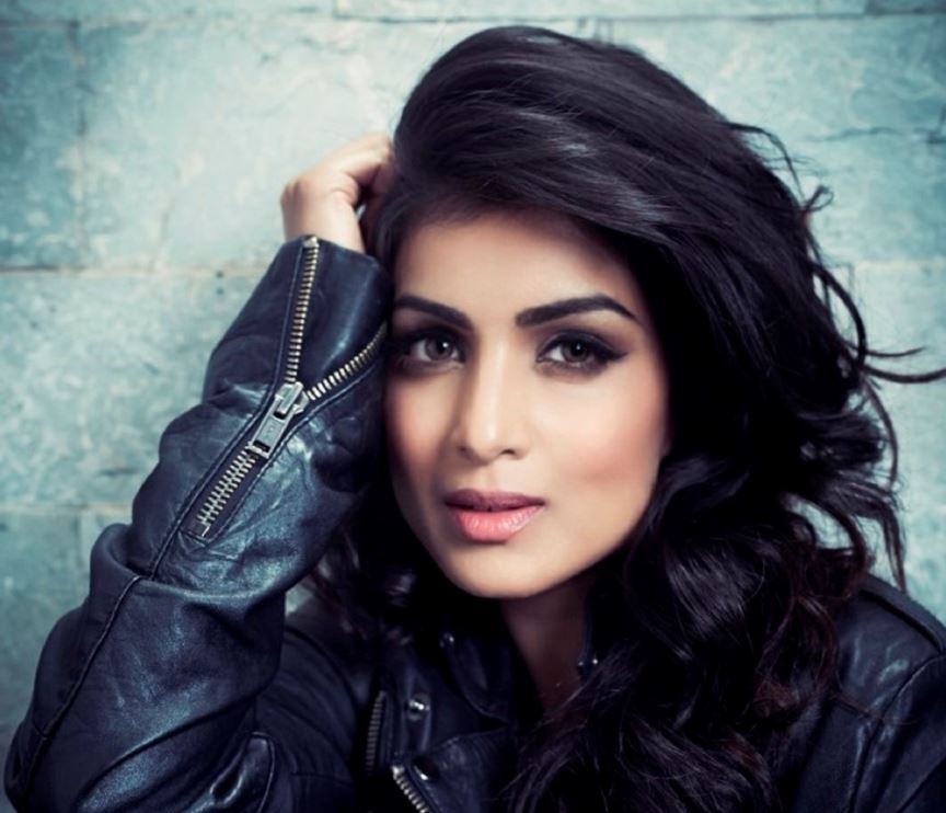 Pallavi sharda wallpapers,pallavi sharda hot pics,pallavi sharda sexy pics,pallavi sharda latest pics,pallavi sharda movie, pallavi sharda hot photo