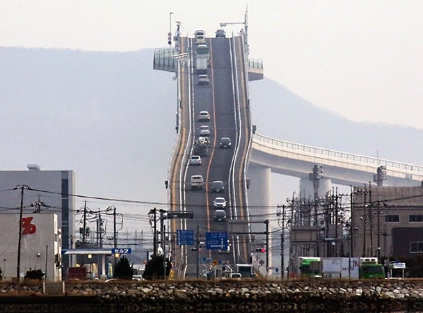 deadliest bridge, dangerous bridge, scariest bridge, world's most shocking bridge, japan, japanese, eshima ohashi bridge, crazy, amazing