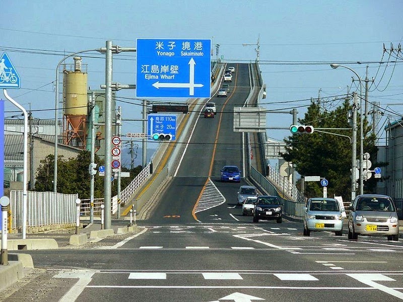 Deadliest bridge, dangerous bridge, scariest bridge, world's most shocking bridge, japan, japanese, eshima ohashi bridge, crazy, amazing