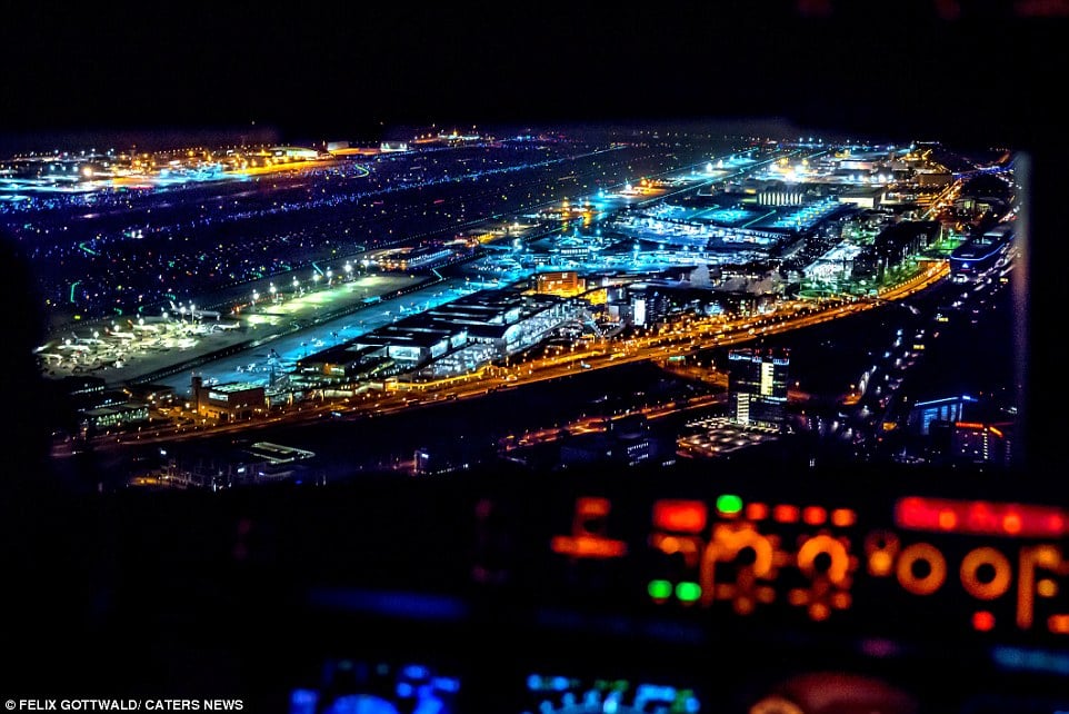 German photographer, photo, cockpit photo, german pilot, felix gottwald, landscape, photography, pilot, photo from aircraft planes, felix gottwald photo