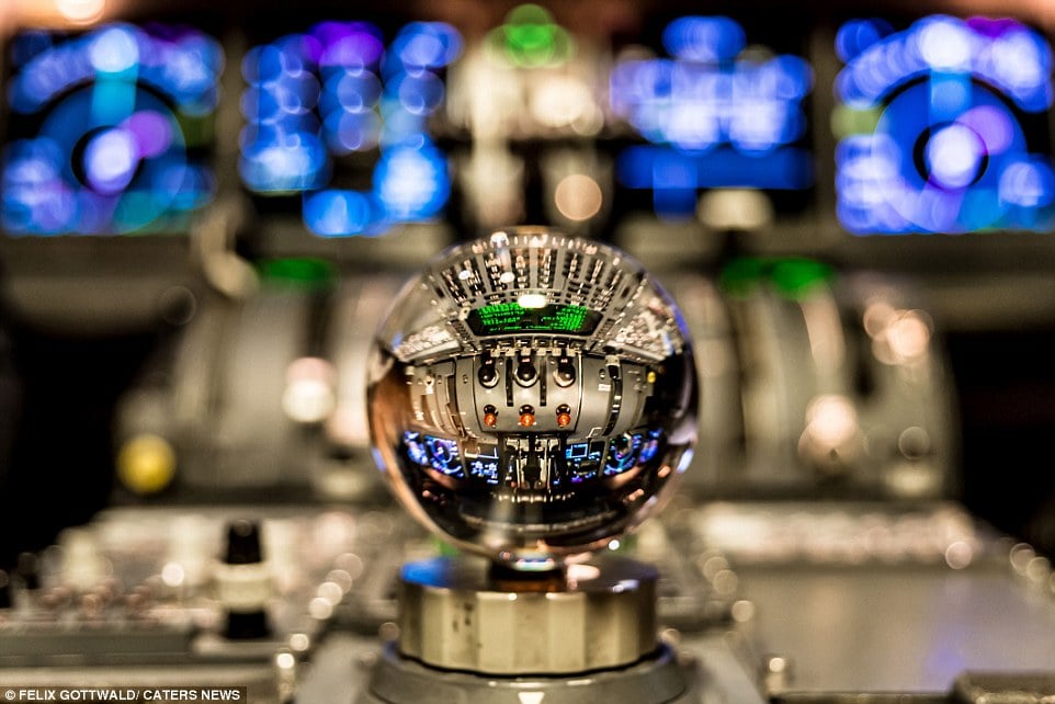 german photographer, photo, cockpit photo, german pilot, felix gottwald, landscape, photography, pilot, photo from aircraft planes, felix gottwald photo