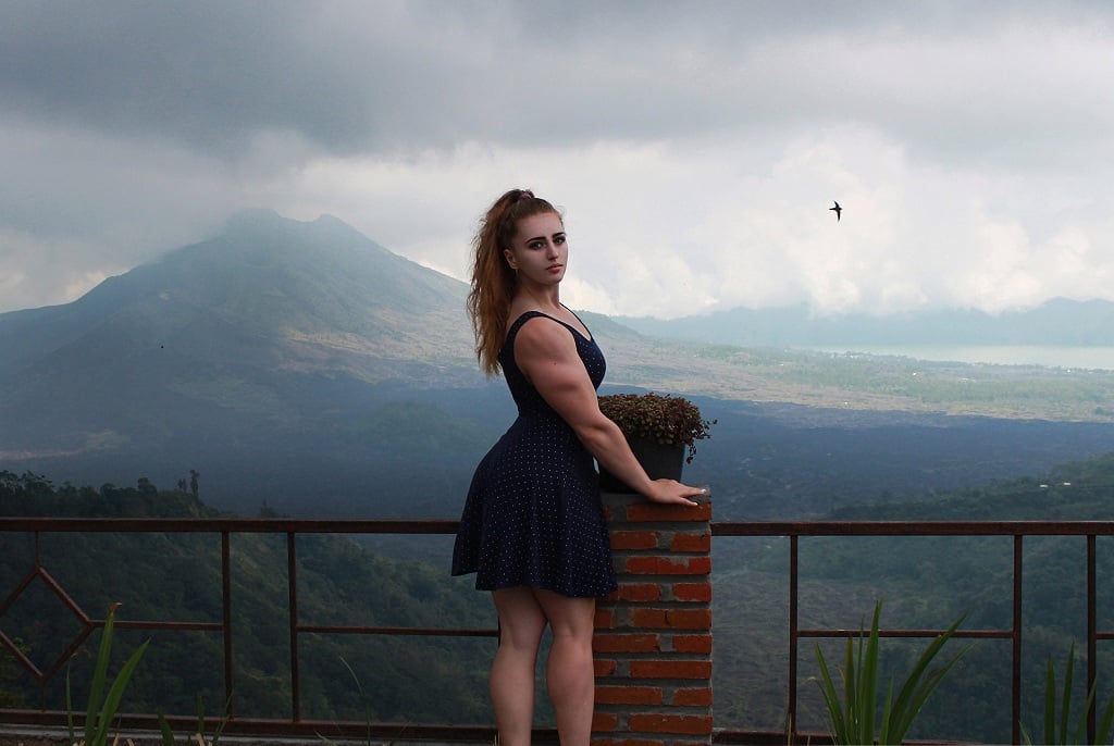 julia vins wiki, julia vins measurements, julia vins instagram, julia vins facebook, julia vins vk, julia vins records, julia vins 9gag, julia vins powerlifter, hottest powerlifter, hottest bodybuilder, female bodybuilder, russia, russian, hot, sexy, cute, girls, sexiest female bodybuilder