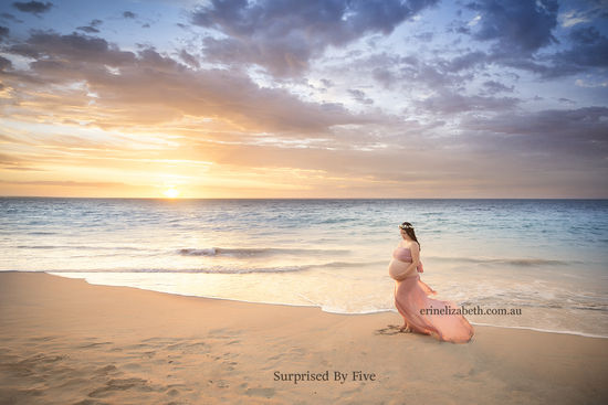 australia, mother, quintuplet, baby, viral, pregnancy, perth, amazing, photoshoot