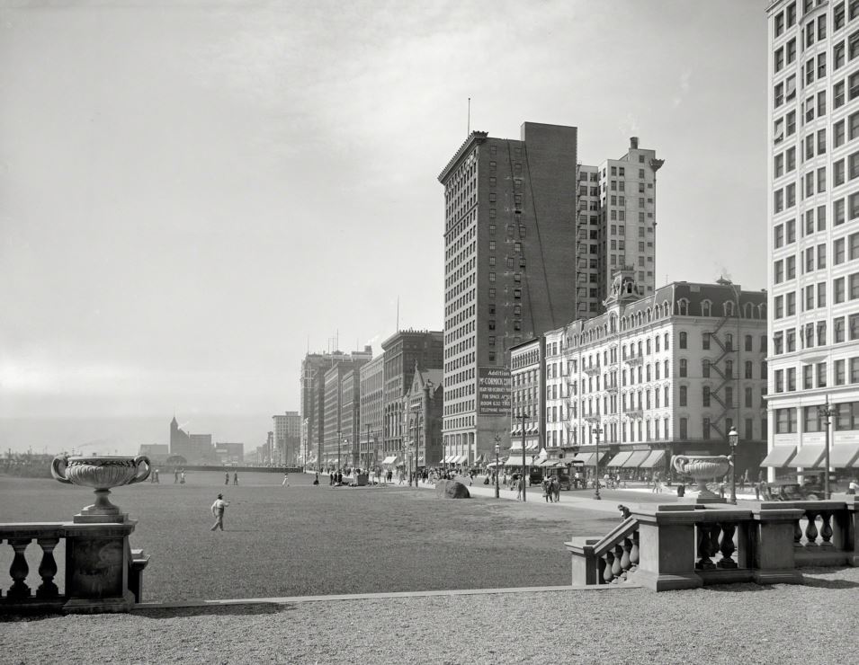 downtown chicago old photo, ,chicago ,chicago old photo,chicago old pics,never seen chicago ,unseen photo chicago ,unseen chicago,madison st old photo