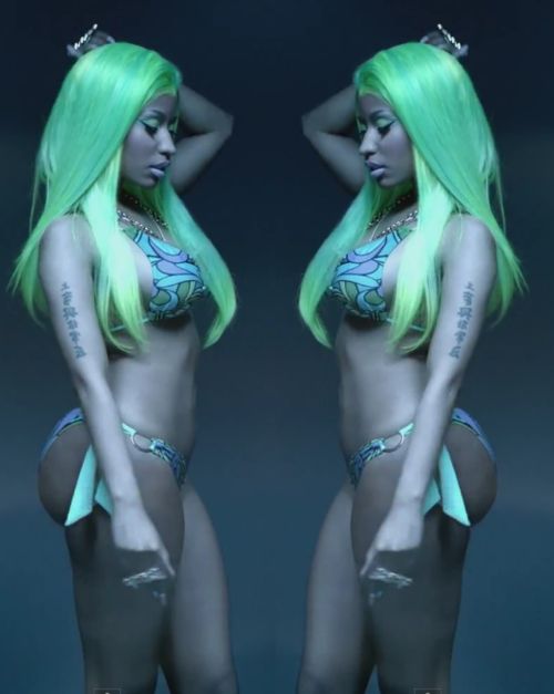 nicki minaj wallpapers,nicki minaj hot pics,nicki minaj sexy pics,nicki minaj latest pics,nicki minaj movie,nicki minaj hot photo,nicki minaj hd wallpaper,