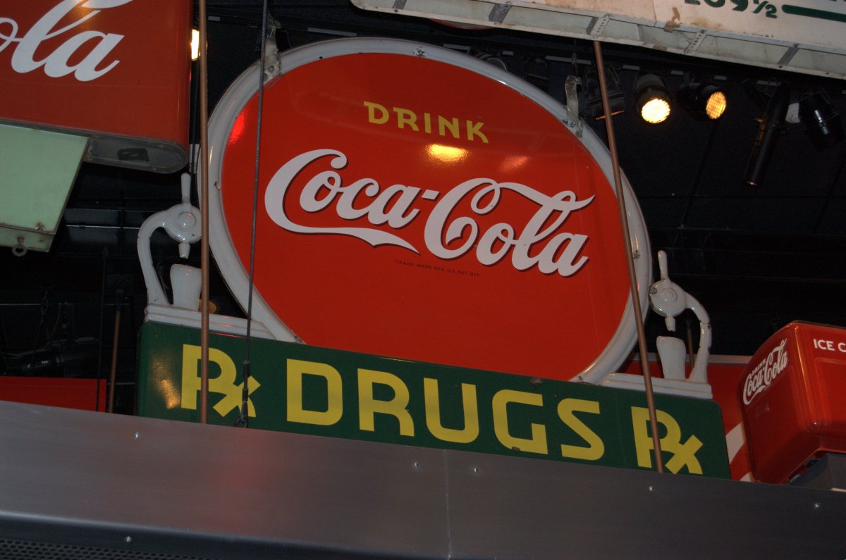 unknown facts, coke facts , coke amazing facts, coke history , coca cola, coca cola fact