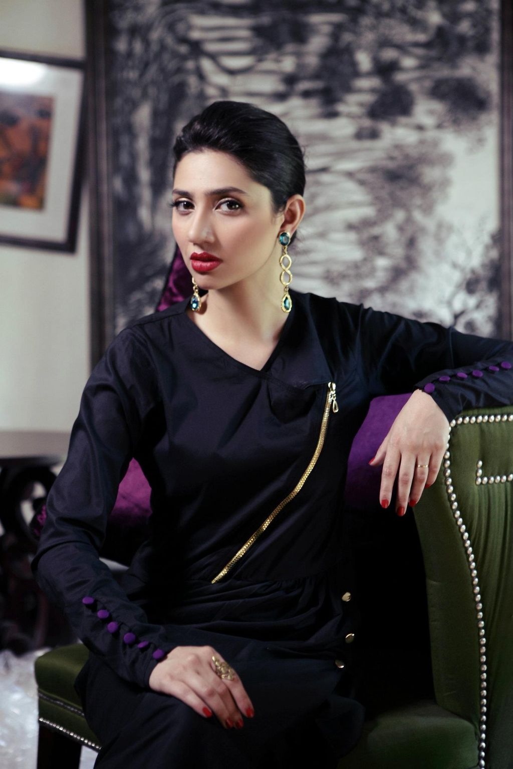 Mahira khan wallpapers,mahira khan hot pics,mahira khan sexy pics,mahira khan latest pics,mahira khan movie,mahira khan hot photo,raees actress, raees movie wallpaper , raees movie