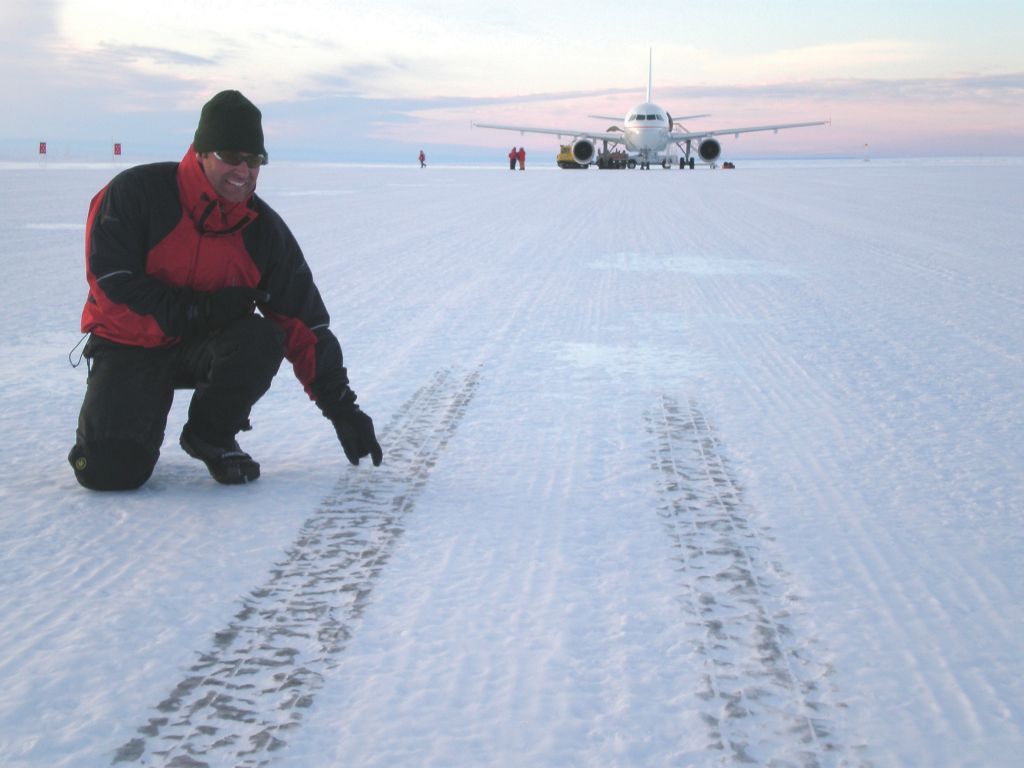 antarctica, south pole, north pole, south pole secrets, antarctica secrets, facts