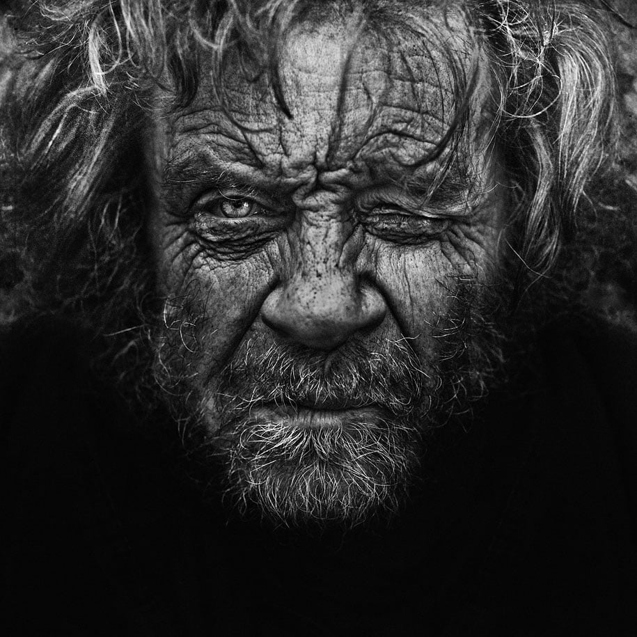 Lee jeffries, lee jeffries photography, amazing, homeless around the world, homeless people, homeless man photos, homeless peoples photos, man without home in america, omg, photographer, photography, portraits, photo series, london, viral, фото, aaron draper, self taught photographer, black & white photography, black & white portraits, street photography