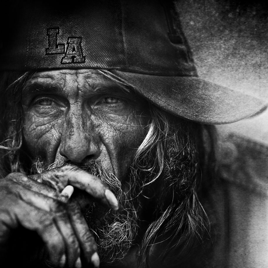 Lee jeffries, lee jeffries photography, amazing, homeless around the world, homeless people, homeless man photos, homeless peoples photos, man without home in america, omg, photographer, photography, portraits, photo series, london, viral, фото, aaron draper, self taught photographer, black & white photography, black & white portraits, street photography