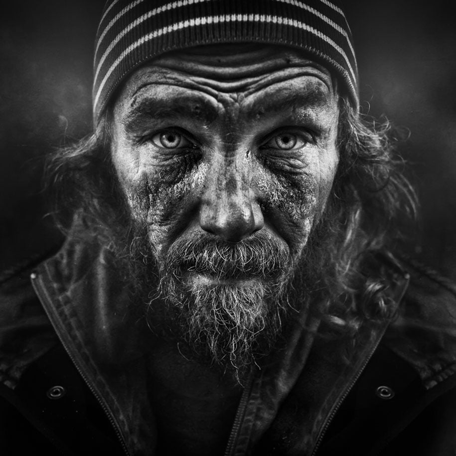 Lee jeffries, lee jeffries photography, amazing, homeless around the world, homeless people, homeless man photos, homeless peoples photos, man without home in america, omg, photographer, photography, portraits, photo series, london, viral, фото, aaron draper, self taught photographer, black & white photography, black & white portraits, street photography