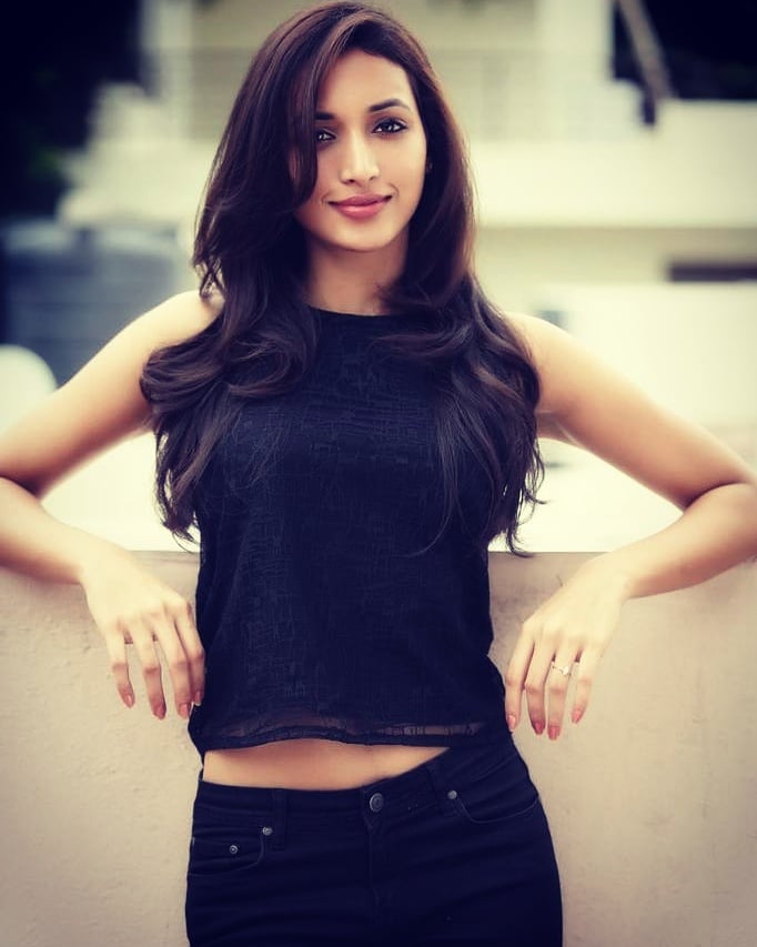 srinidhi shetty,srinidhi shetty instagram, srinidhi shetty hot photos, most desirable woman 2016,miss supranational india 2016