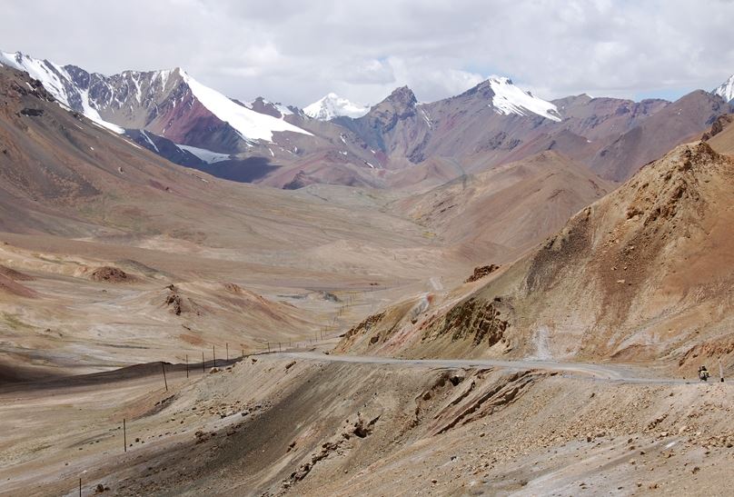 Tajikistan, pamir highway, tajikistan tourism, tajikistan tourist attractions, highest road in the world, dangerous road in the world, tajikistan facts