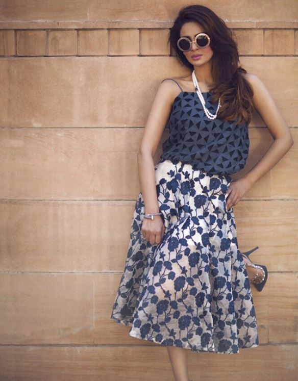 saba qamar ,saba qamar hot photos,saba qamar pakistani actress, bollywood actress,hot celebs