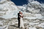 11 Epic Pics of Couple Who Gets Married On Mount Everest