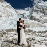 11 Epic Pics of Couple Who Gets Married On Mount Everest (11)