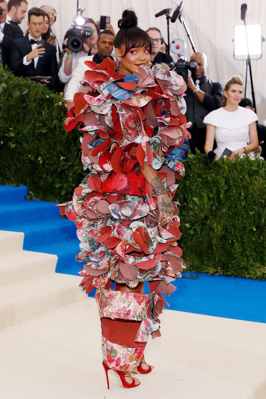 Riahaala 2017na, back, met gala 2017