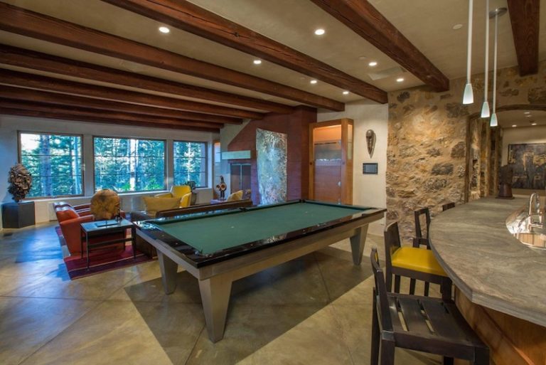 26 InsideOutside Home Design Photos Oprah Winfrey’s High Tech Home