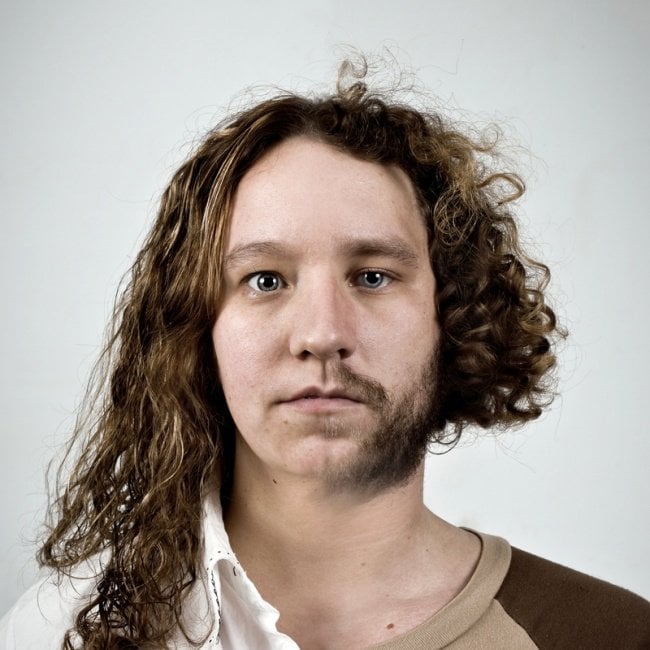 photography, ulric collette, viral, portraits, family portraits, half faces photos, split faces photos, men vs women, genetic portraits, half brother, half sister
