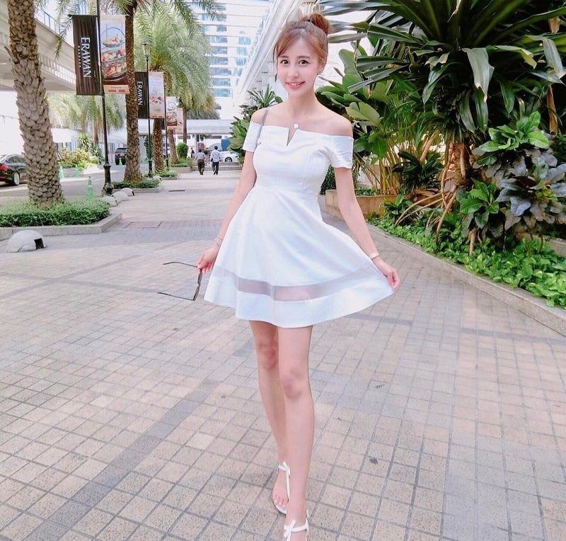 hottest taiwanese, asian, viral, taipei, taiwanese girl, hot, hottest, sexiest taiwanese, sexy flight attendant, hot air hostess, rita kao
