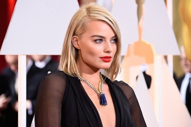 hot-and sexy-margot-robbie-pic