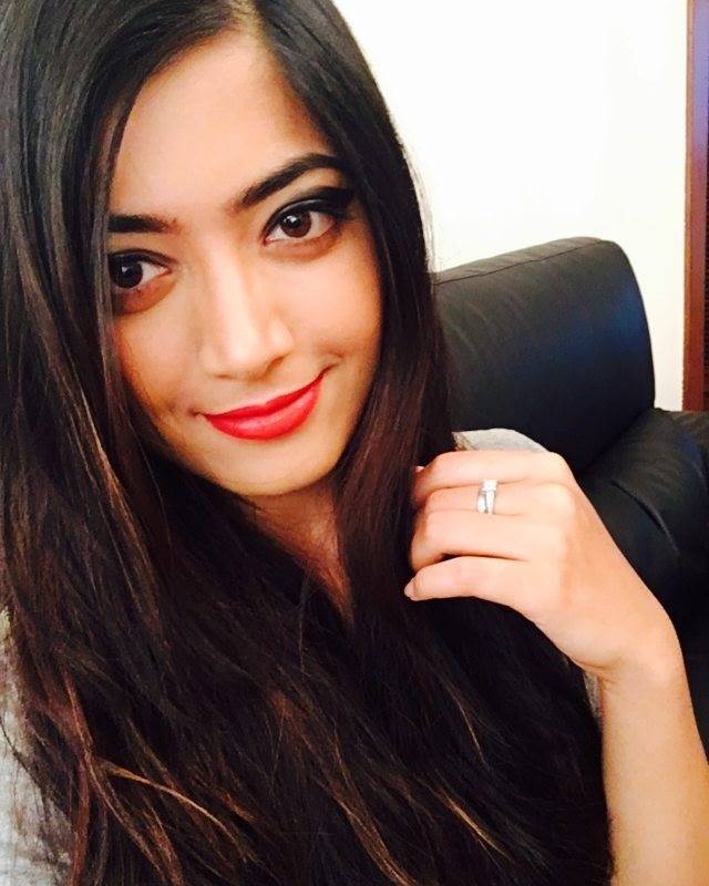 Rashmika mandanna ,rashmika mandanna hot photos,rashmika mandanna sandalwood actress, hot celebs,