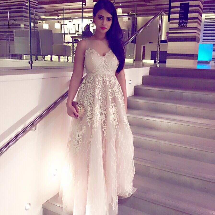  sharmiela mandre ,sharmiela mandre hot photos,sharmiela mandre sandalwood, sandalwood star