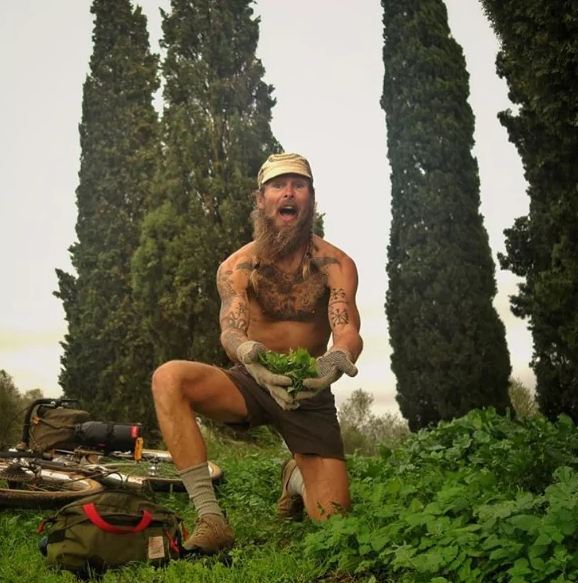 ultra romance bike, juan cool romance, cycling holiday, adventure, amazing, cool, bicycle, travel, ultra romance, bicycle touring, benedict