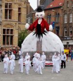The Cat Throwing Festival – It’s called Kattenstoet