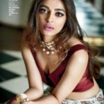 Radhika-Apte-001