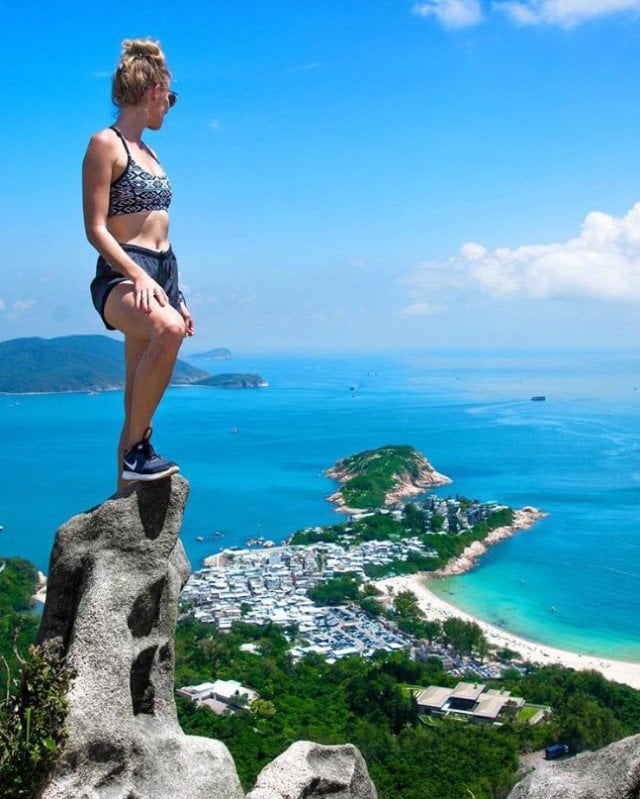 photos clicked at perfect time, perfectly timed photos funny, photography, creative, instagram, viral, best group photo, photo ideas, group photo ideas, funny photos