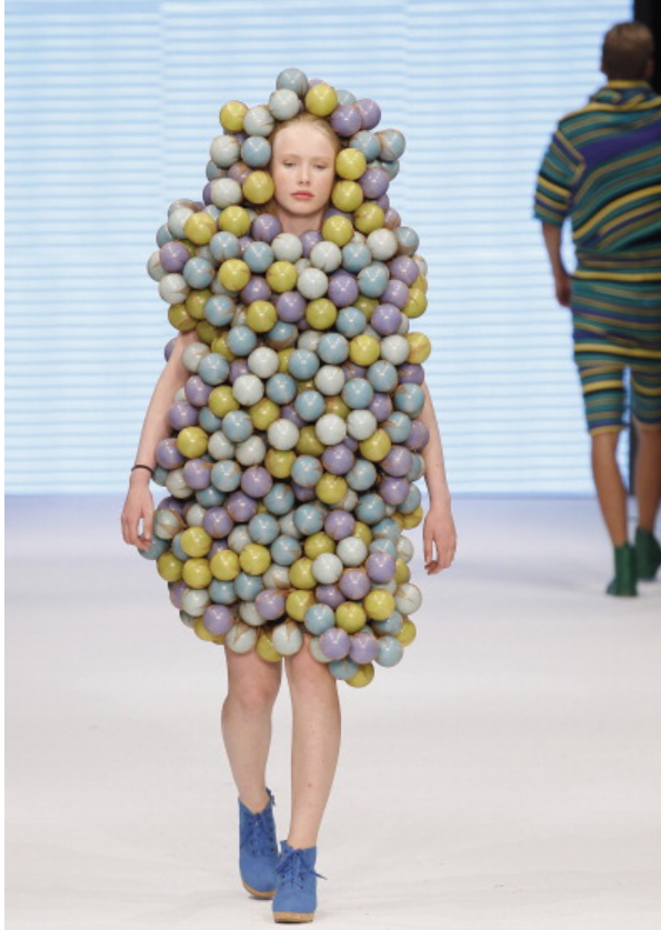 22+ Funny and weird Fashion Outfits | Reckon Talk 22+ Funny and weird Fashion Outfits | Reckon Talk