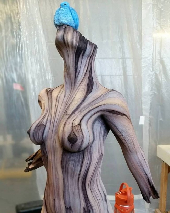 25 Amazing Amp Realistic Wooden Sculptures That Will Give