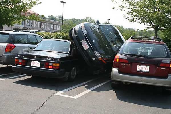 Funny, people, car parking, weird, how women drive car, women drivers, car parking funny, woman parking car funny