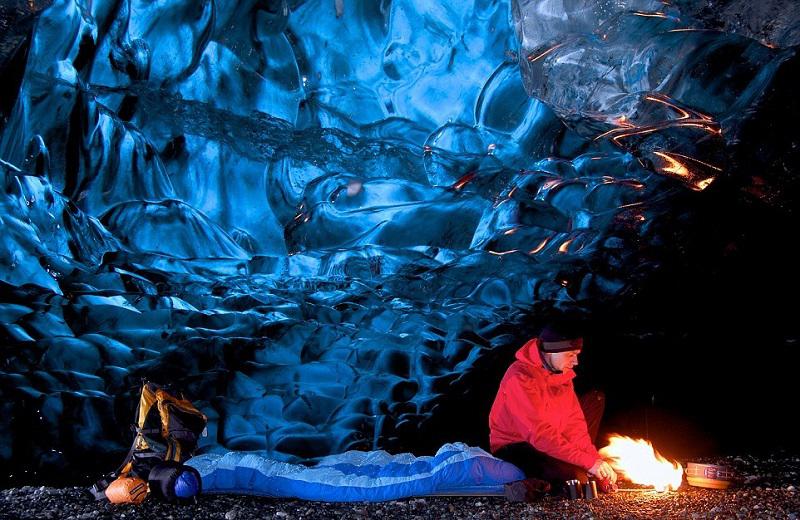 Vatnajokull glacier facts, vatnajökull glacier tour, vatnajokull glacier cave, vatnajökull glacier hike, vatnajökull national park, europe, travel, iceland, adventure