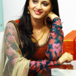 beautiful pic of anushka shetty