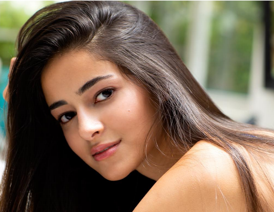 ananya pandey age height boyfriend wiki hot photos ananya pandey age height boyfriend wiki hot photos