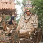 wooden trolls sculptures thomas dambo 17