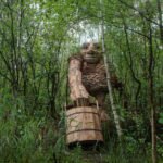 wooden trolls sculptures thomas dambo 2