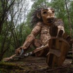 wooden trolls sculptures thomas dambo 6