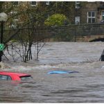 cars in flood 1