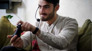 college student playing online game