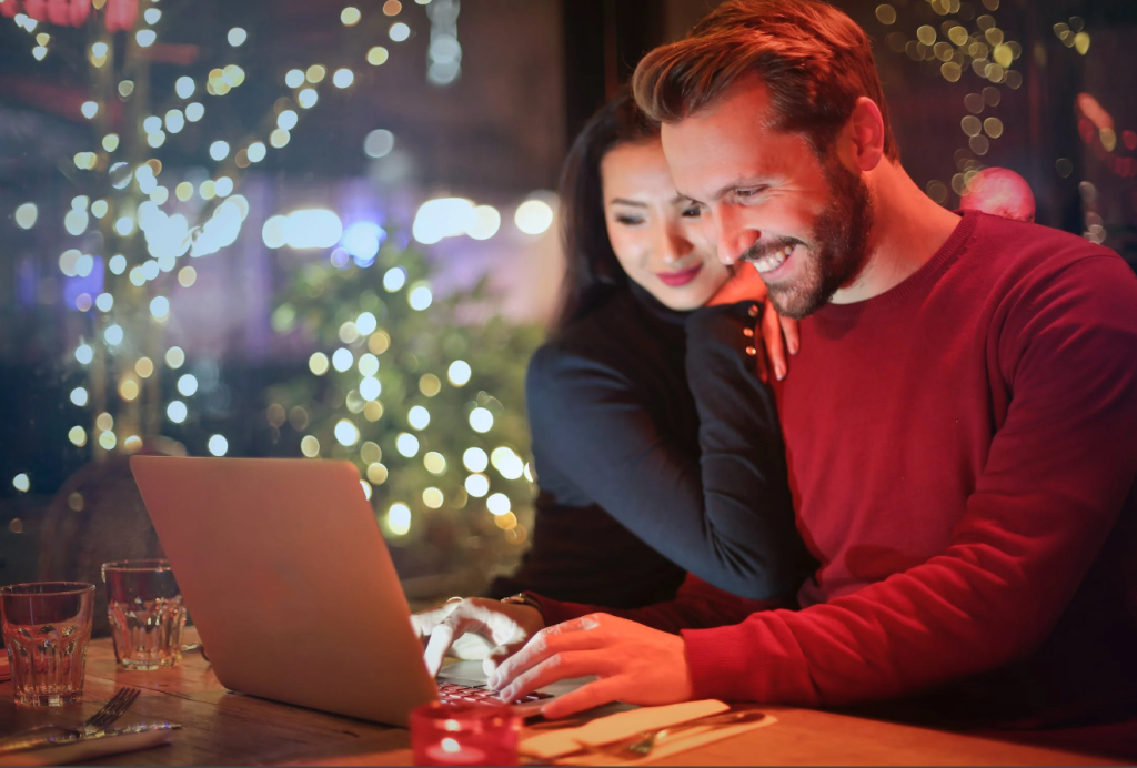 Couples enjoying online gaming