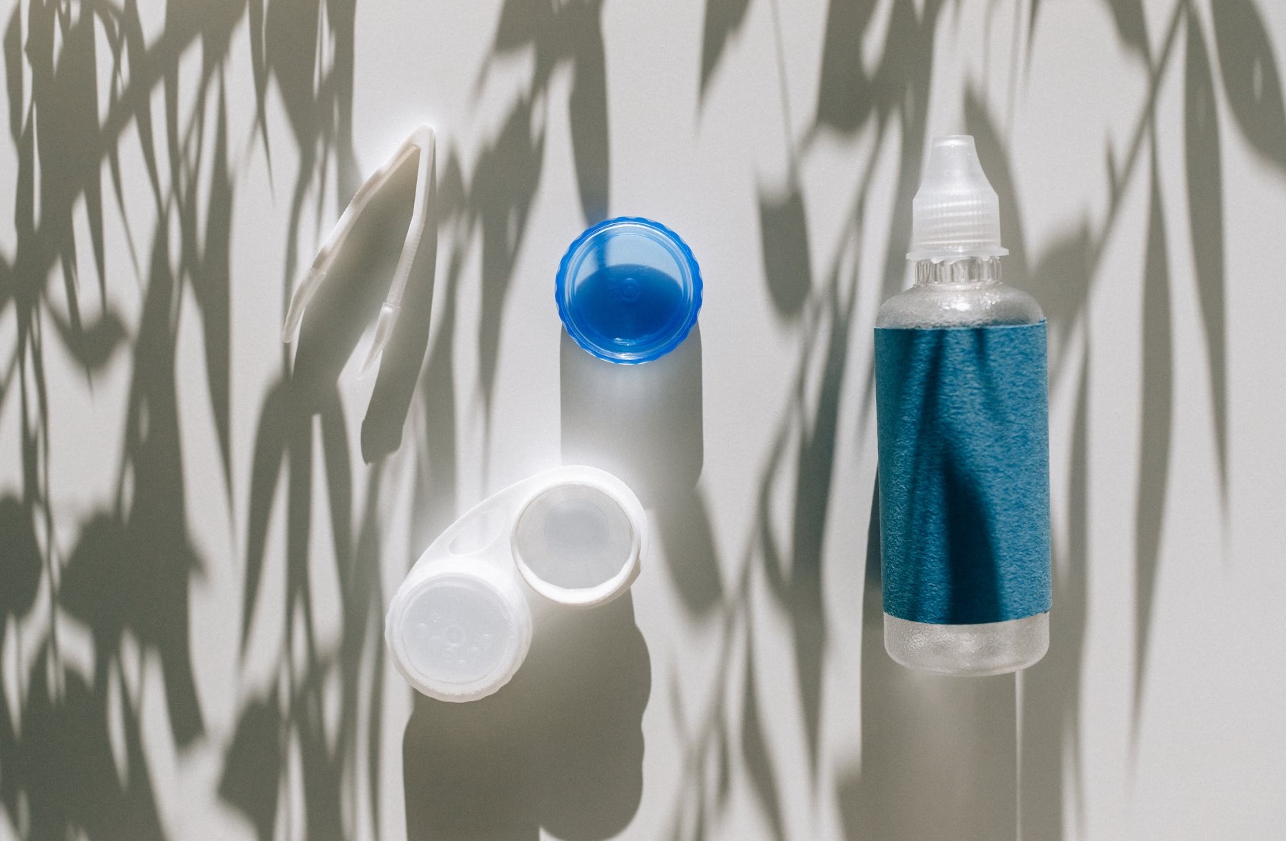 How to Pack Contact Lenses in Hand Luggage Reckon Talk