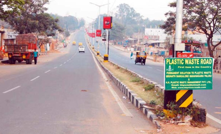 plastic waste road bangaluru india