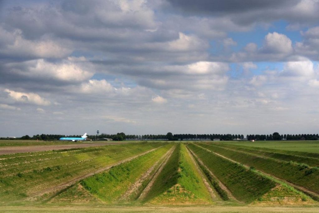 Land art deflects noise from amsterdam schiphol airport 3