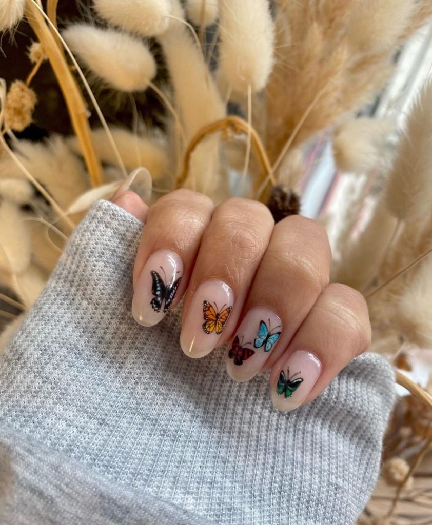 Nail art butterfly float on